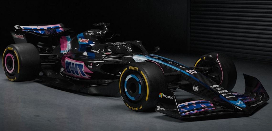 official-bwt-alpine-f1-team-a524-show-car