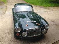 lightweight-mga-1600-deluxe-coupe