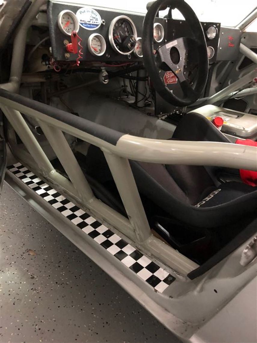 Cockpit door Cockpit door