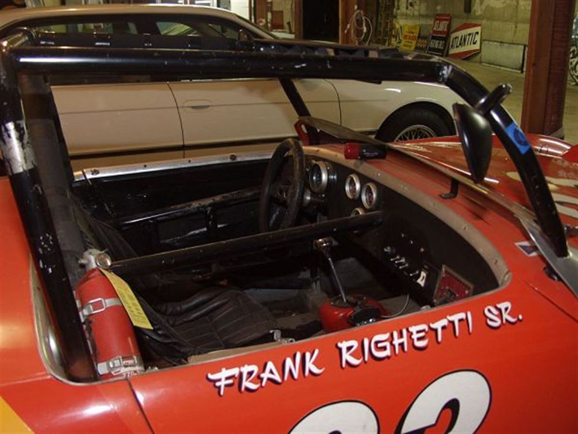 1960-austin-healey-sprite-h-production-scca-c