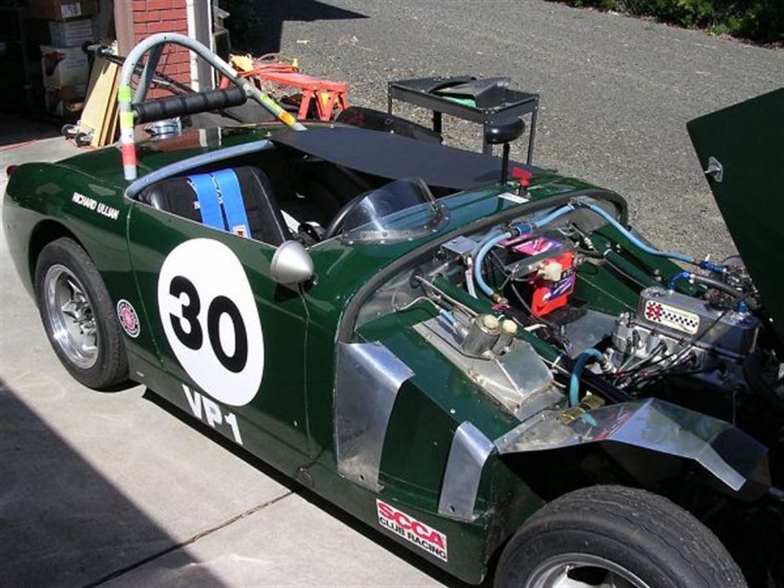 1959-austin-healey-sprite-race-car