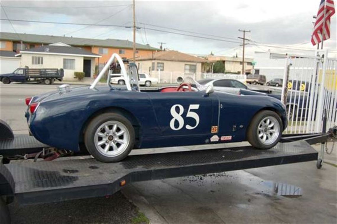 1960-austin-healey-bug-eye-sprite