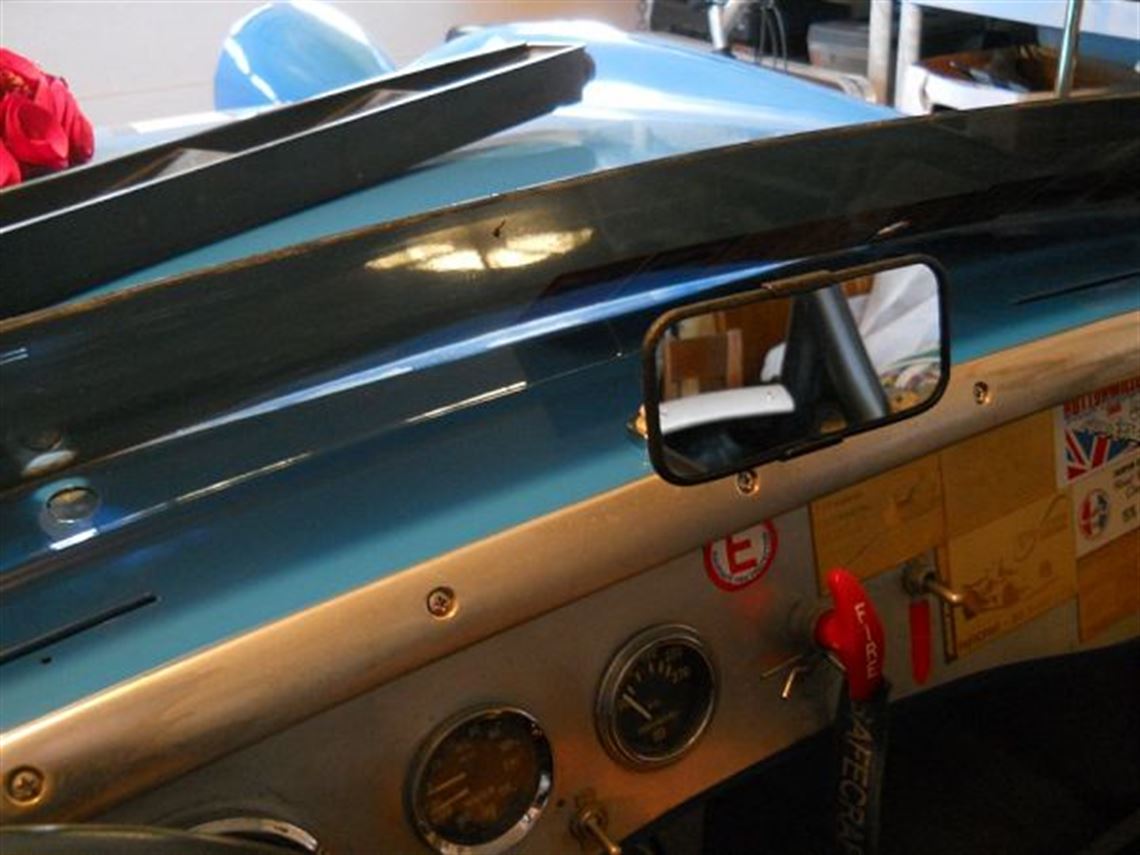 1960-austin-healey-bugeye-sprite