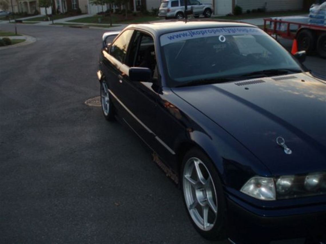 1993-bmw-325-is-m3-race-car