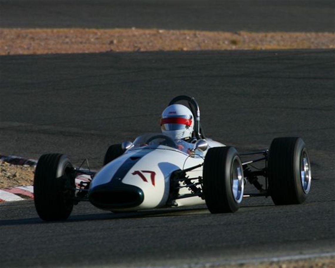 1966-brabham-bt21b