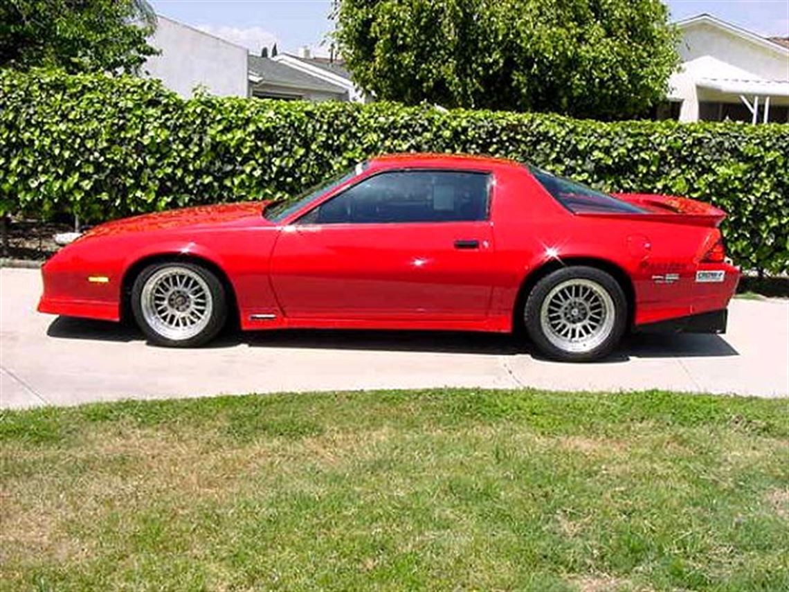 1989-chevy-camaro-open-road-race-car