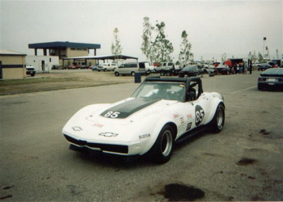 1968-chevy-corvette-vintage-race-car-ex-bp