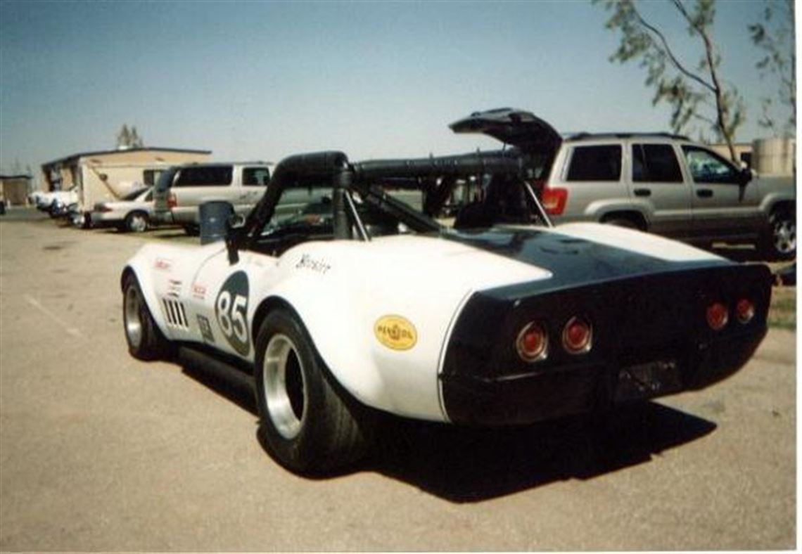 1968-chevy-corvette-vintage-race-car-ex-bp