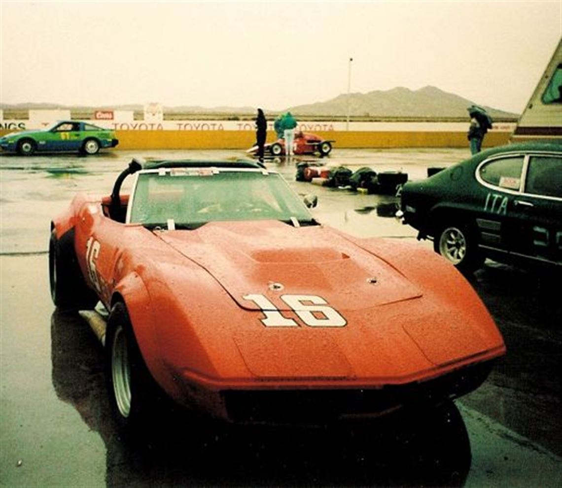 1969-chevy-corvette-convertible