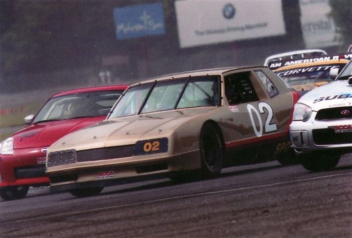 1988-chevy-monte-carlo-nascar-aerocoupe-race