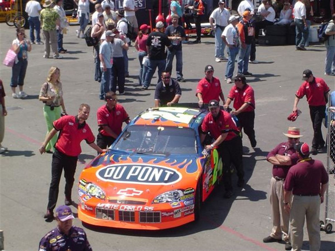 2006-chevy-monte-carlo-jeff-gordon-road-cours