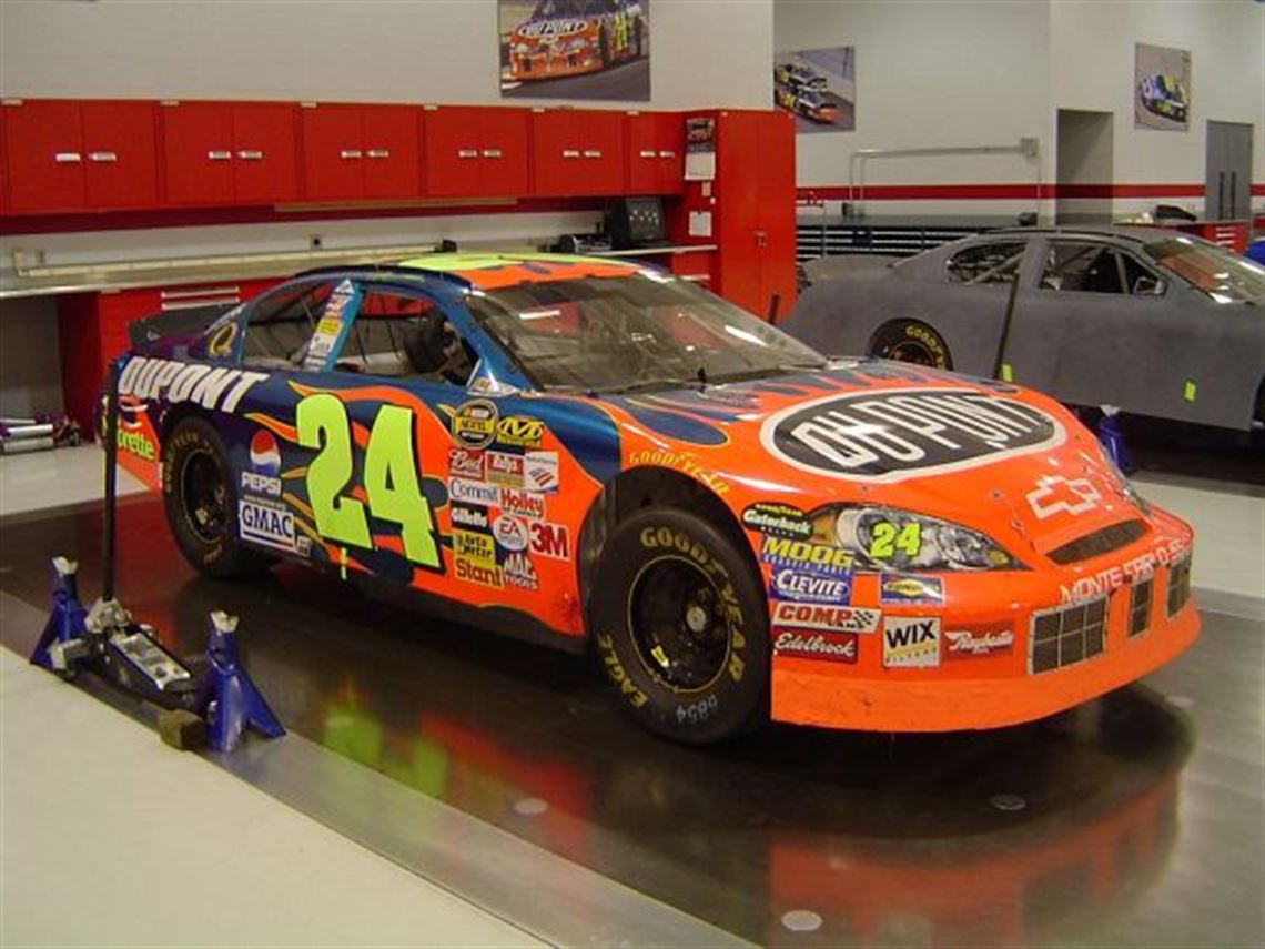 2006-chevy-monte-carlo-jeff-gordon-road-cours