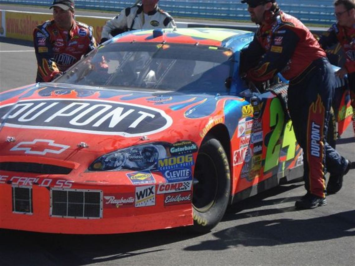 2006-chevy-monte-carlo-jeff-gordon-road-cours