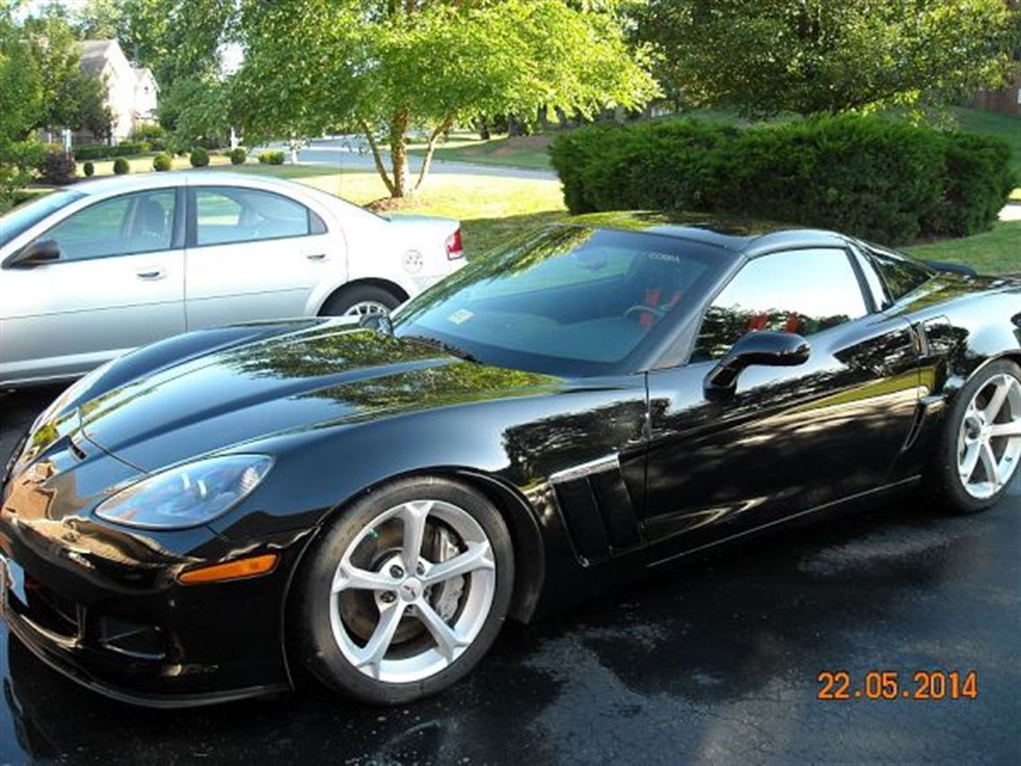 2011-chevy-corvette-grand-sport