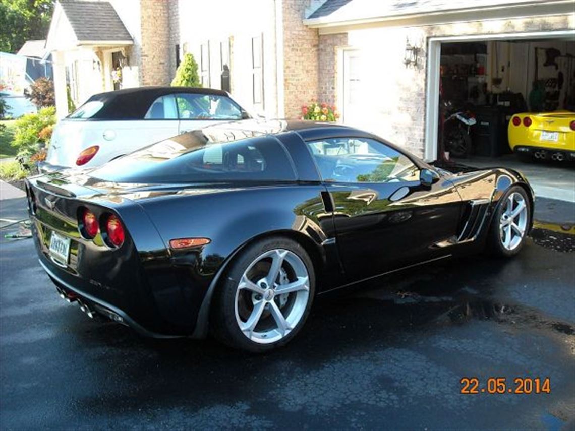 2011-chevy-corvette-grand-sport