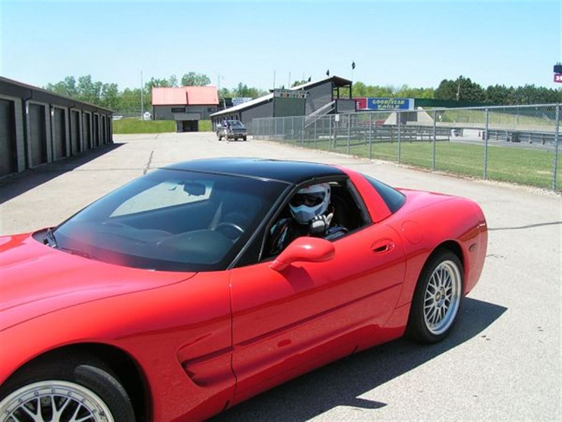 1998-chevy-corvette-coupe