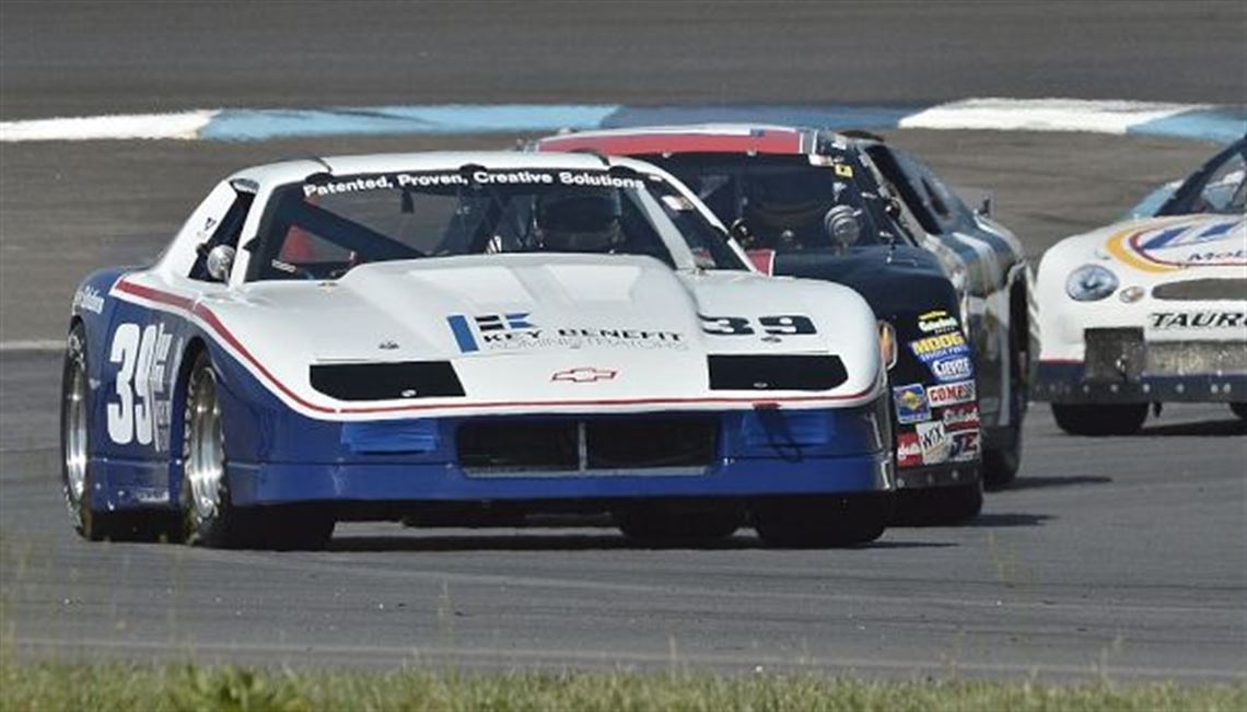 1985-chevy-camaro-race-ready