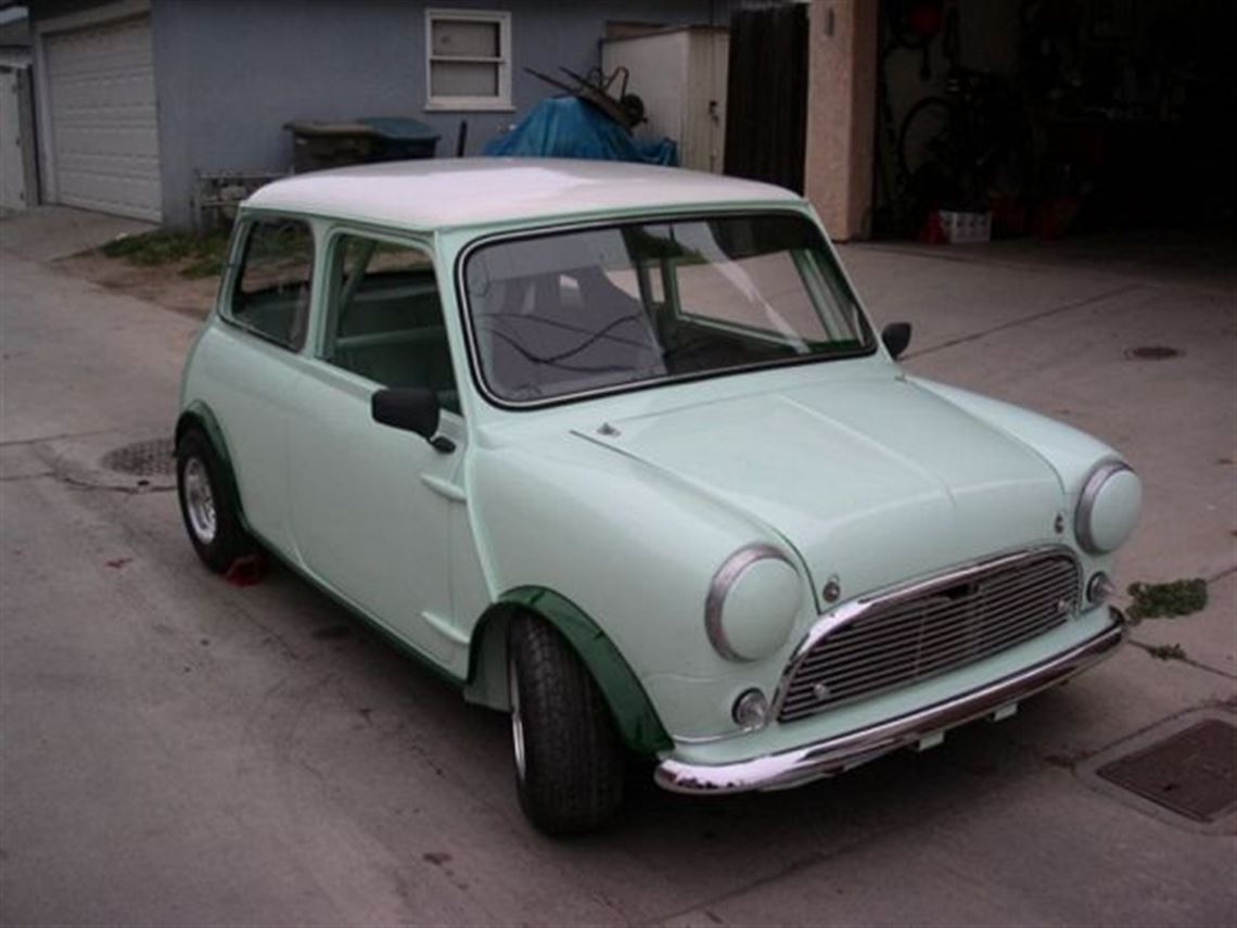 1962-cooper-austin-mini-ready-to-race