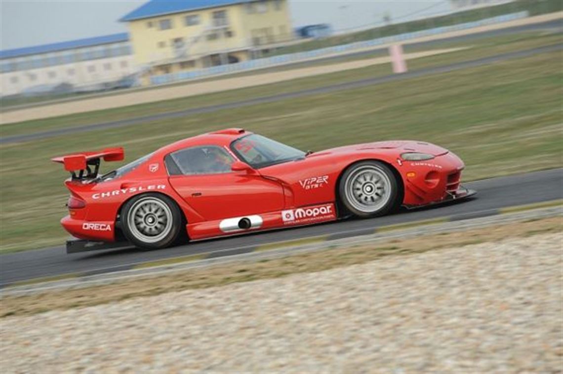 2000-dodge-oreca-viper-gts-r-c38-ex-hezemans