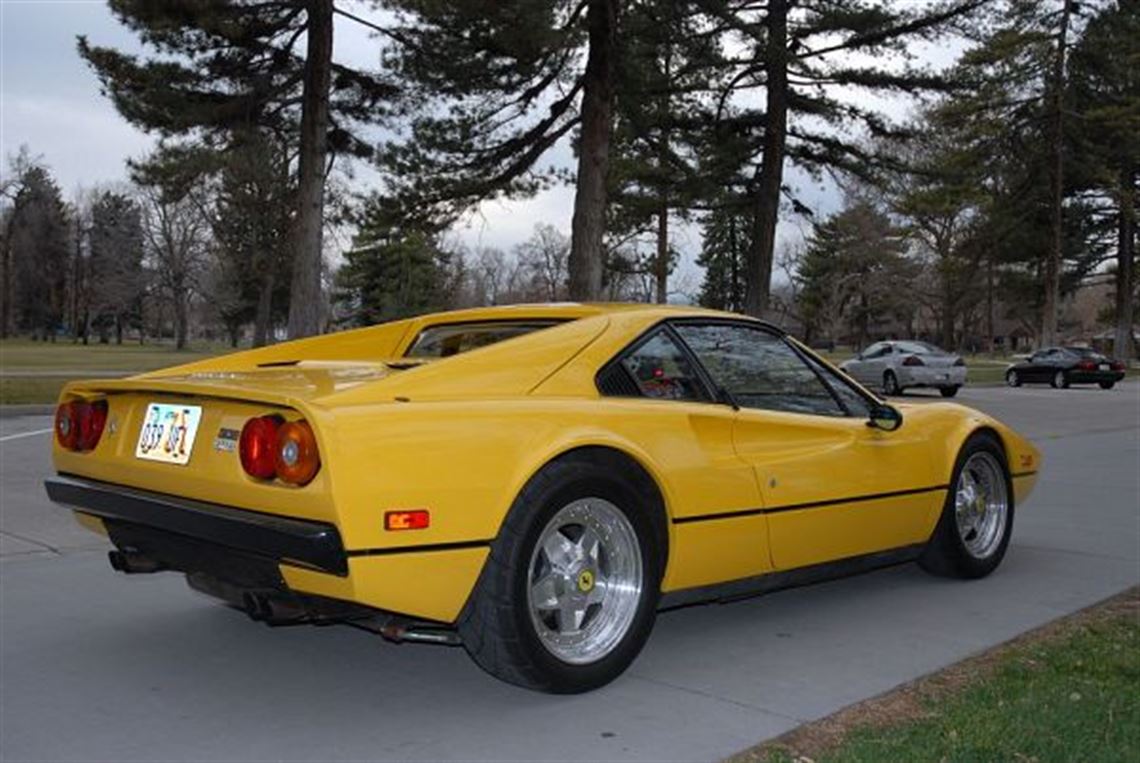 1977-ferrari-308-gtb