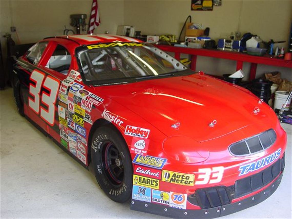 1999-ford-taurus-arca-race-car