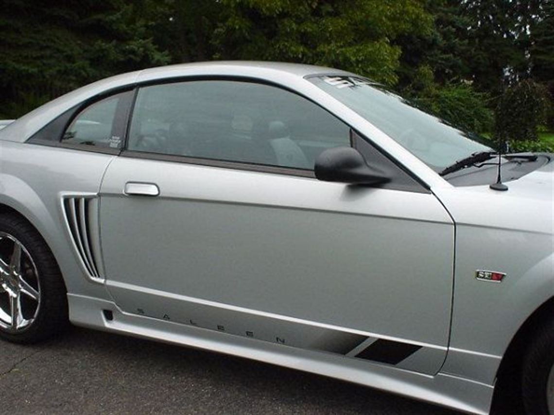 2002-ford-ford-mustang-gt-saleen