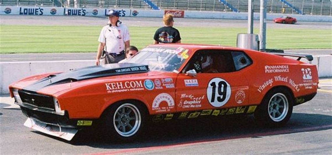 1971-ford-mustang-mach-1-race-car