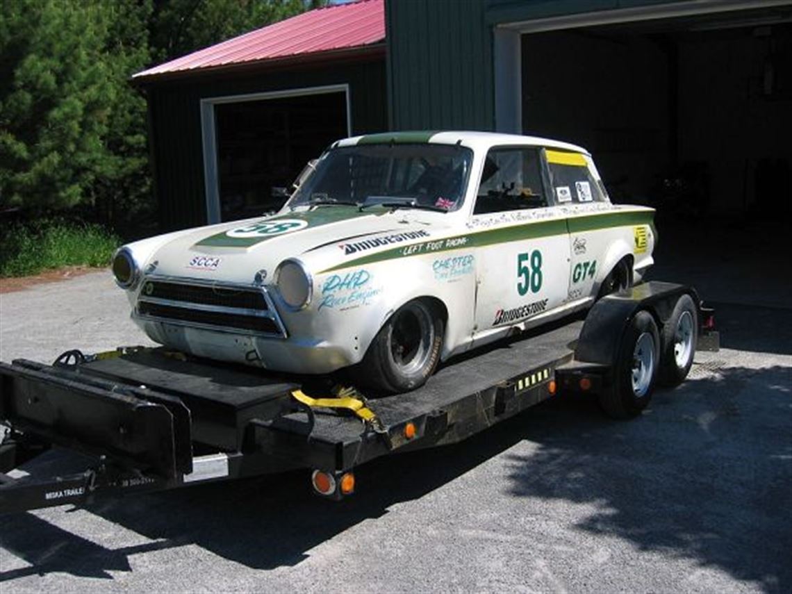 1965-ford-lotus-cortina-rhd