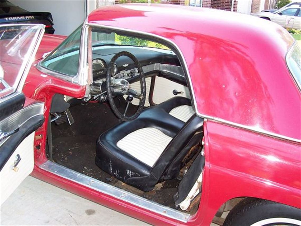 1955-ford-thunderbird