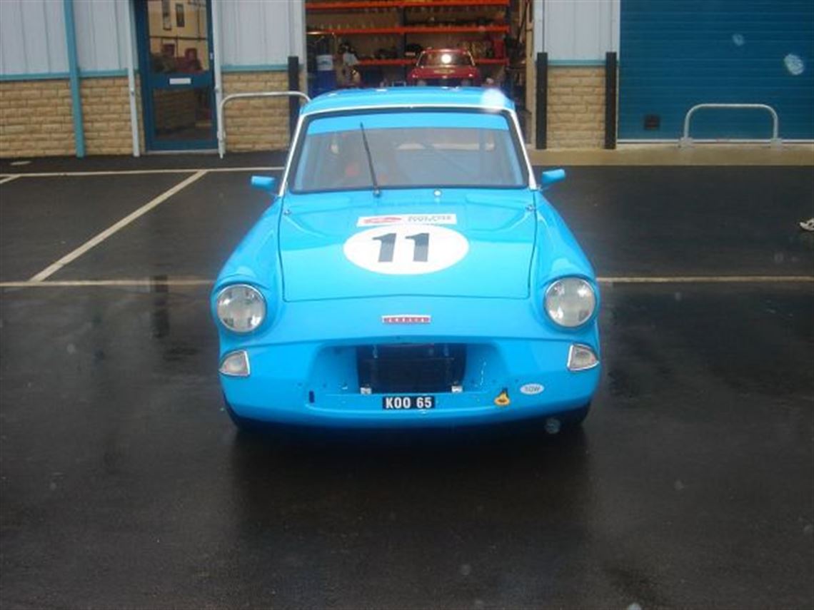 1965-ford-anglia-blue-rinse-historic-race-sal