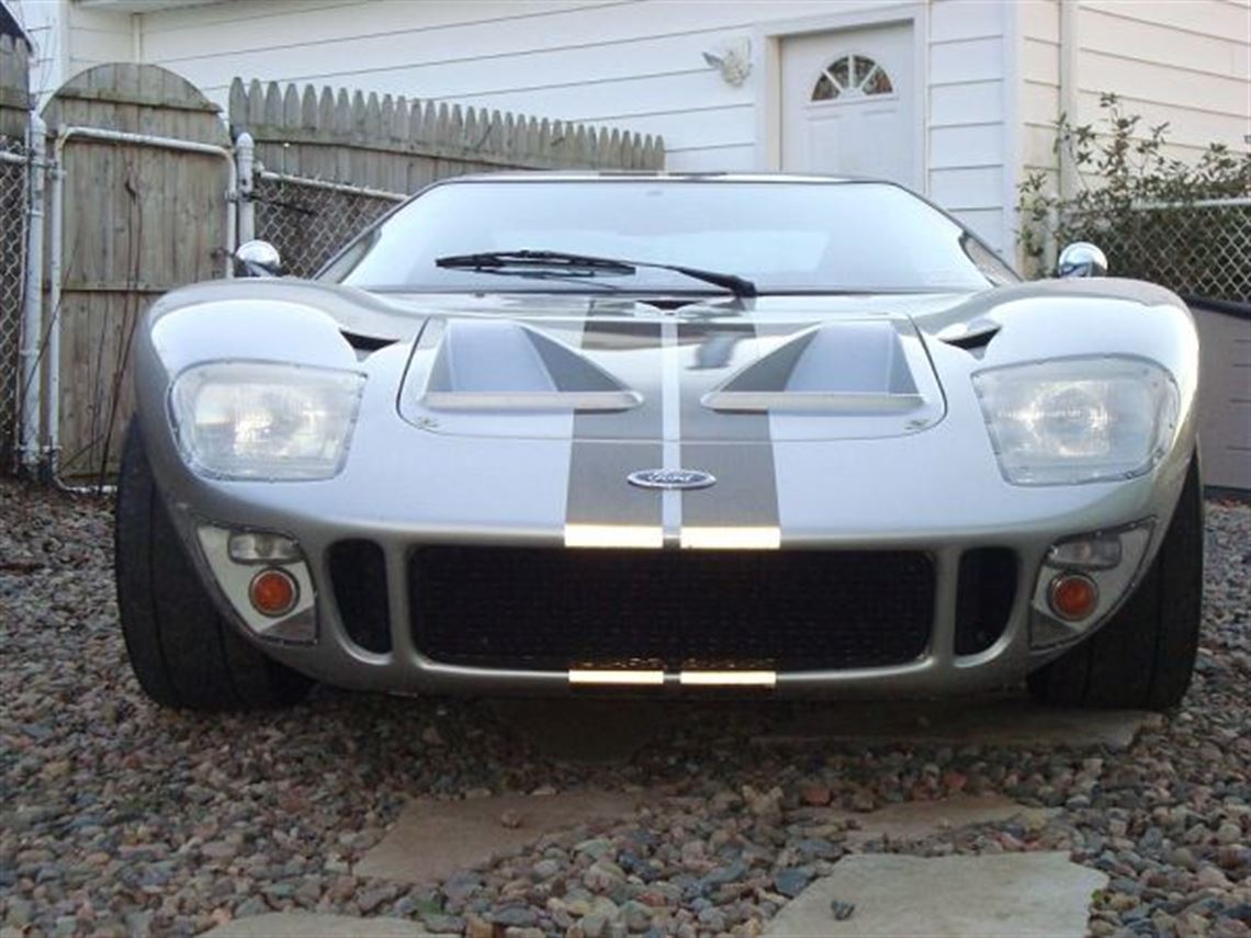 1966-ford-gt40-p-mark-1b-street-legal-show-qu