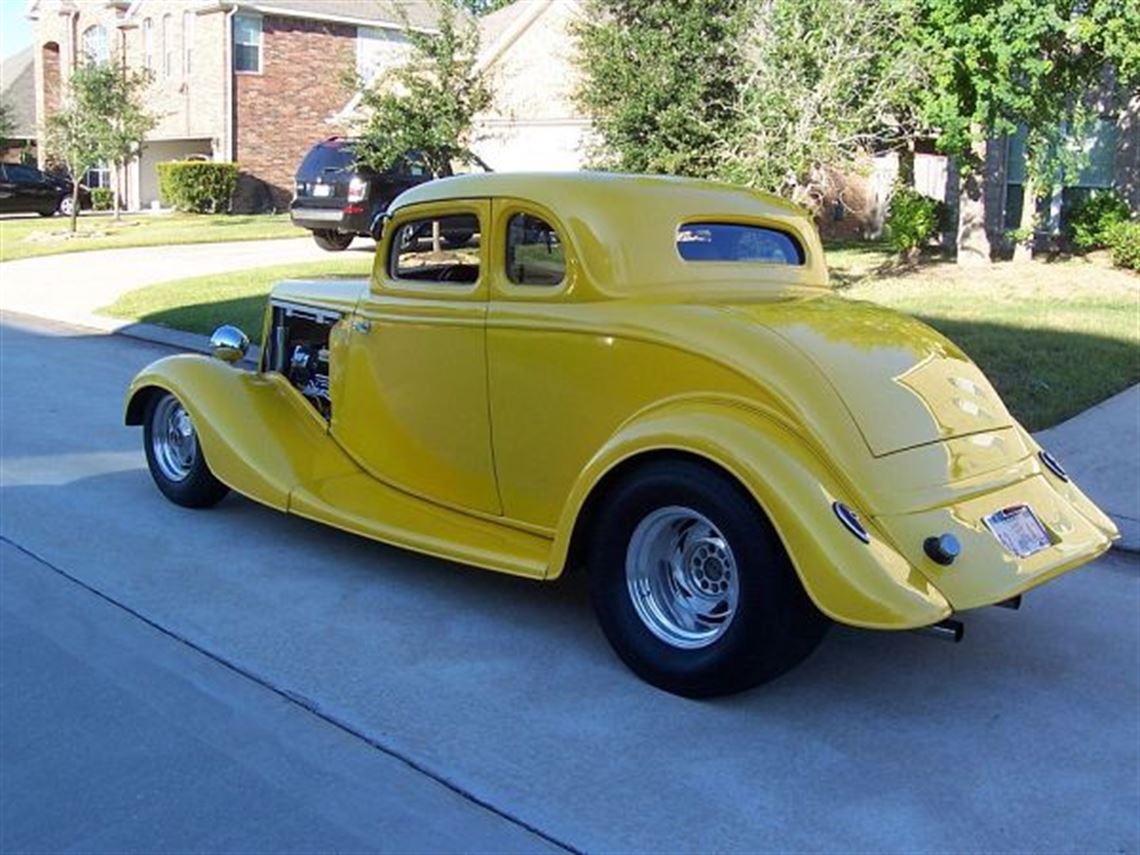 1934-ford-5w-coupe