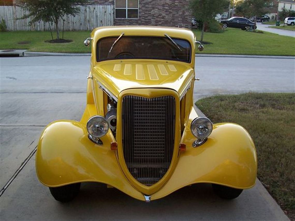 1934-ford-5w-coupe