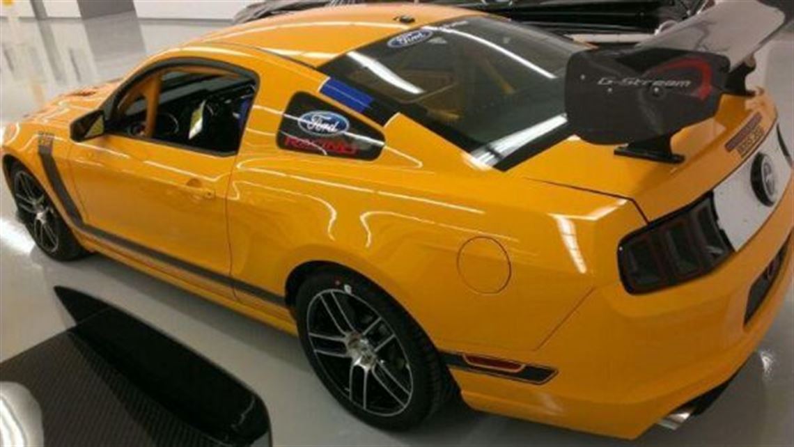 2013-ford-mustang-boss-302s-ford-factory-buil