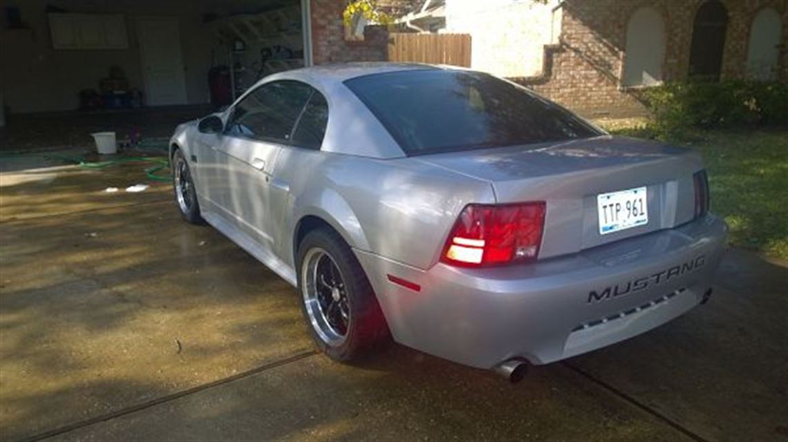 2003-ford-mustang-gt