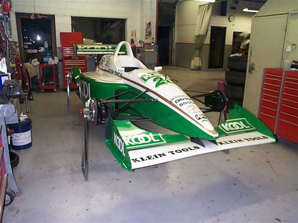 1997-lola-9720-indy-lite-spares-package