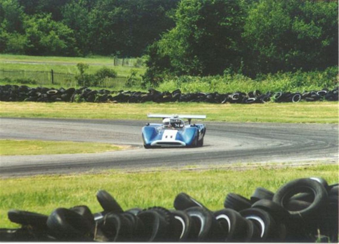 1970-lola-t165