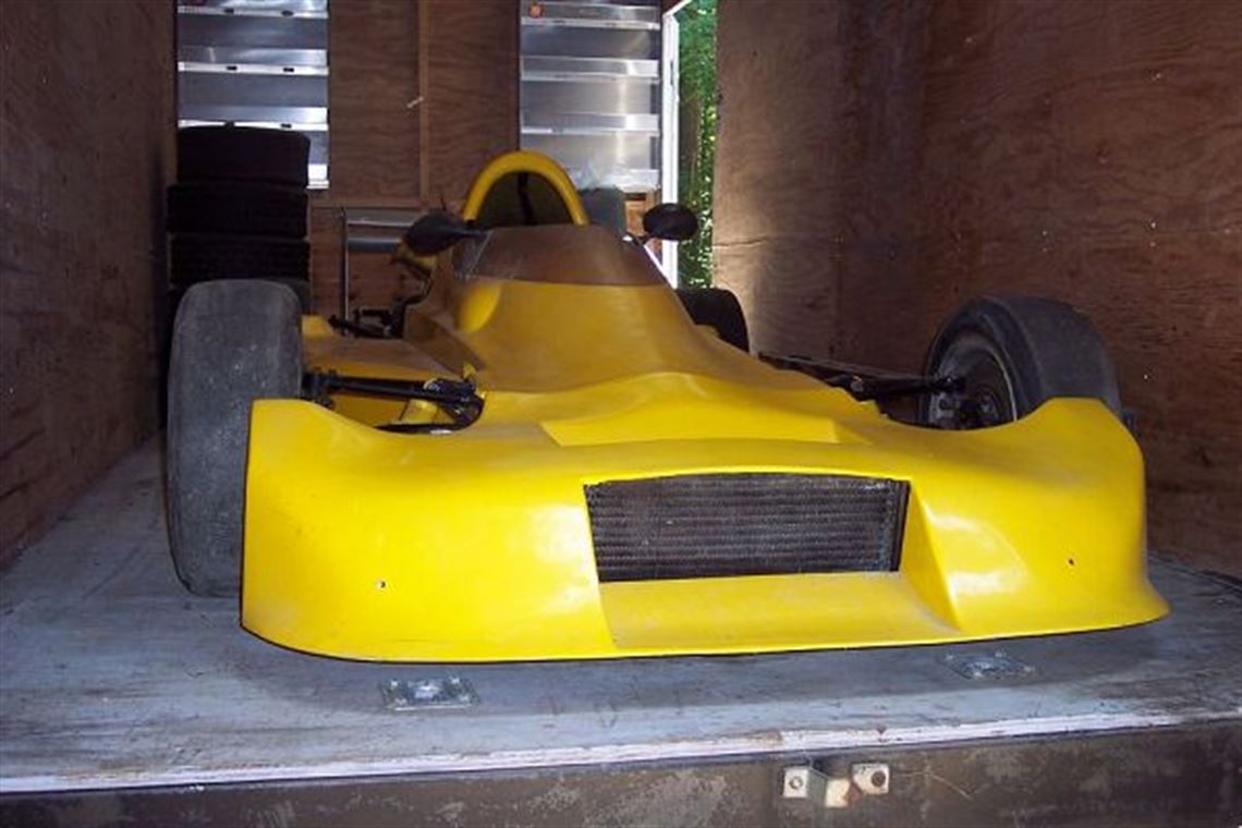 1974-lola-t-324