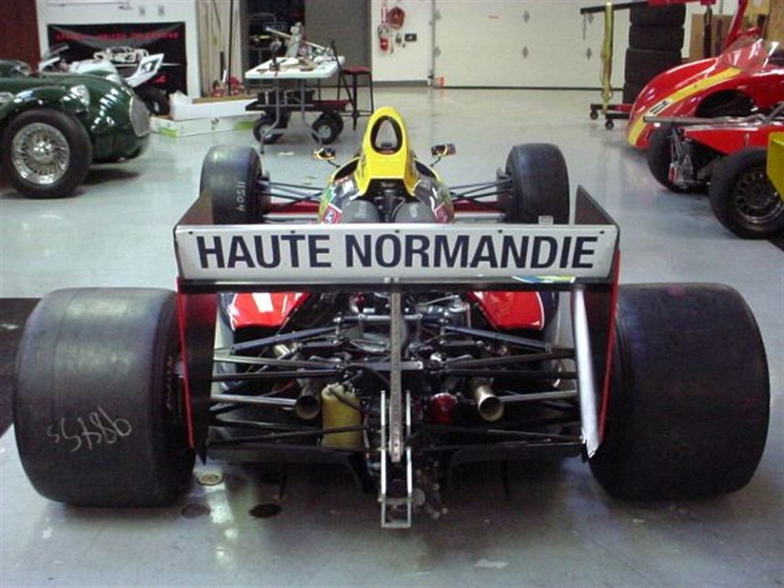 1988-lola-lc88-larrousse