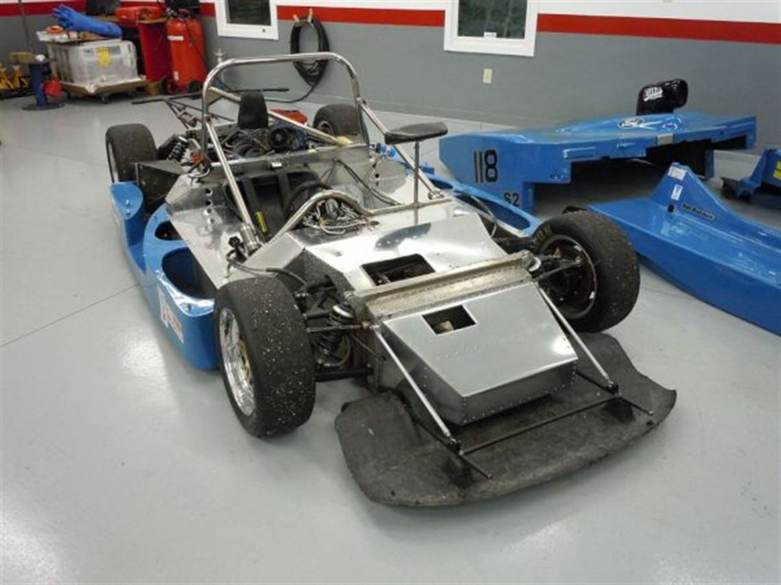 1986-lola-t8690