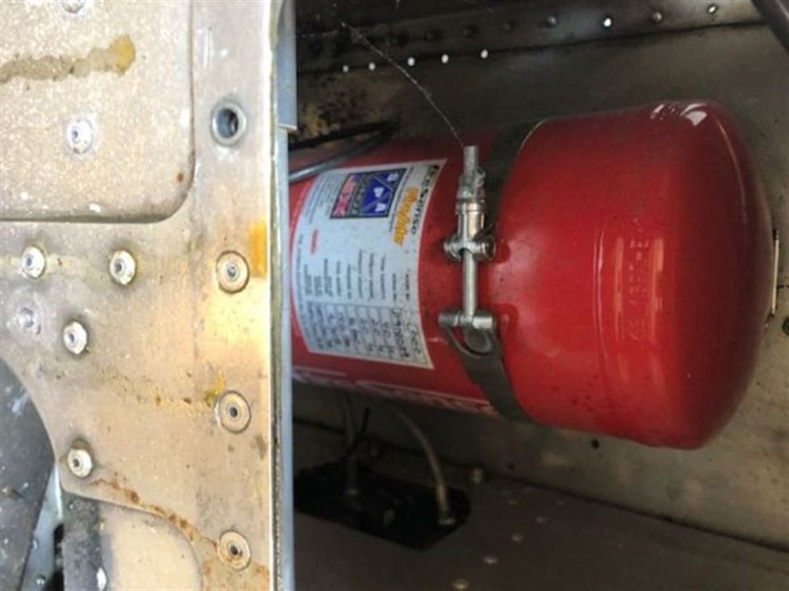 1989-lola-8990-1990-coca-cola-runoffs-tribute