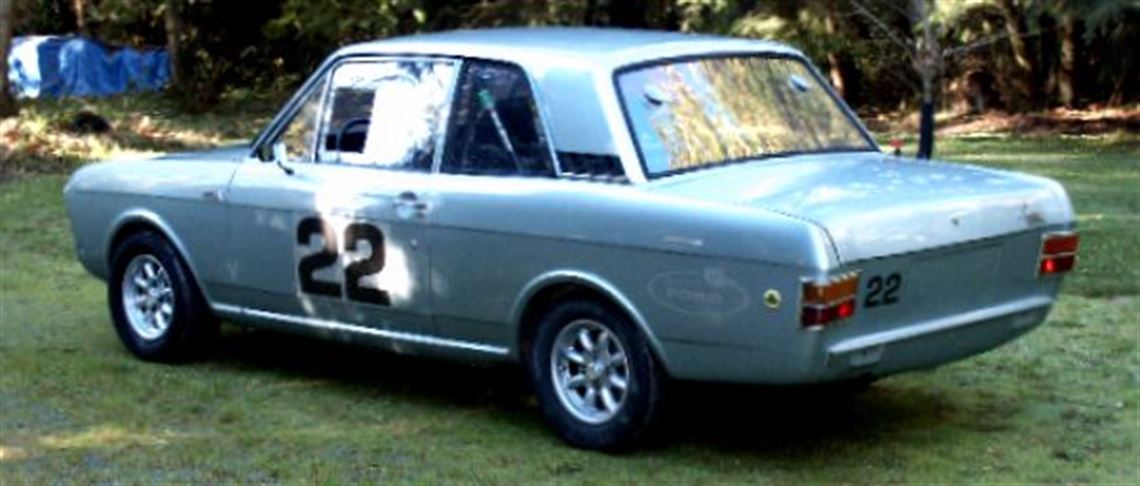 1967-lotus-cortina-mk2-twin-cam-race-car-roll