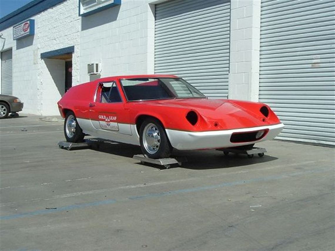 1970-lotus-europa-gold-leaf-lotus-roller