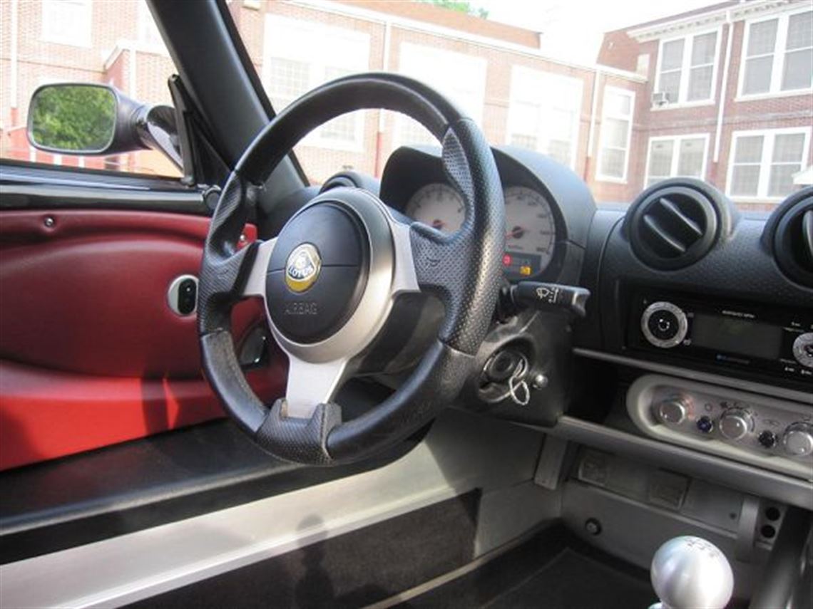 2005-lotus-elise