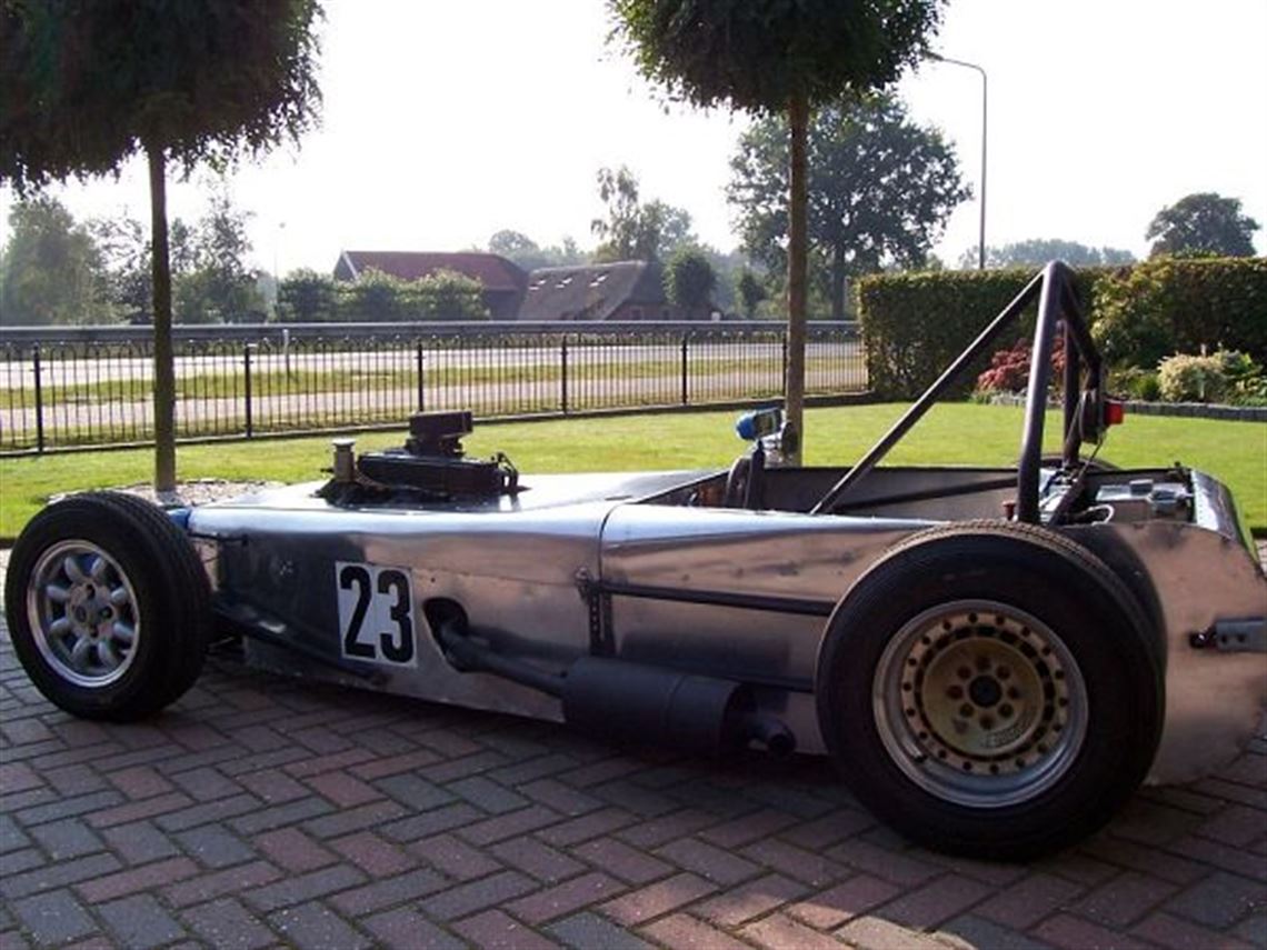 1967-mallock-mk6-u2