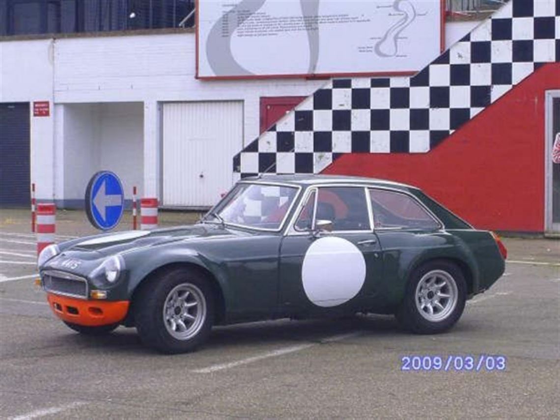 1977-mg-b-gts-sebring-work-sold-sold-sold-sol