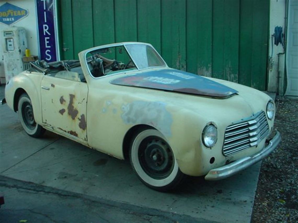 1952-simca-8-sport-convertible