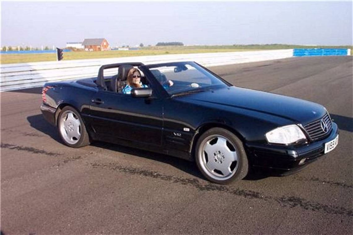 1999-mercedes-amg-73l-v12-sl-convertible-ex-s