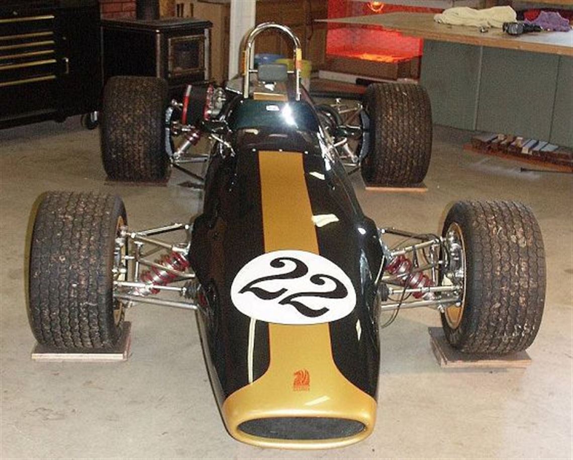 1967-titan-mk3-formula-b