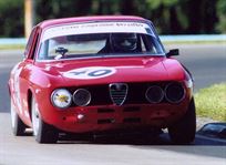 1969-alfa-romeo-gtv-vintage-race-car